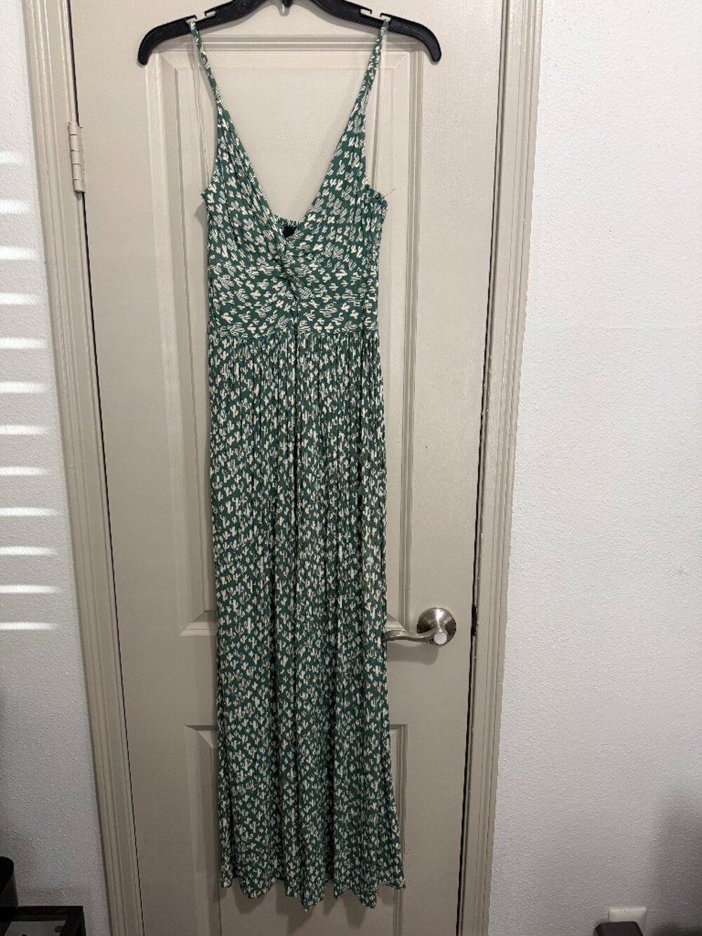 Women's Cactus Print Twist Front Peekaboo Cutout Wide-Leg Green White Jumpsuit S